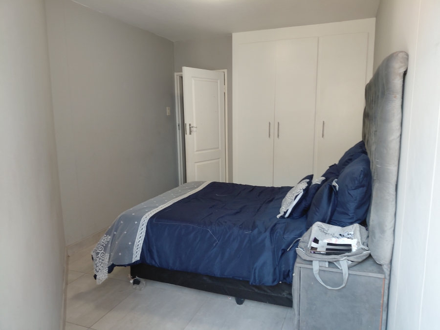 2 Bedroom Property for Sale in Pretoria North Gauteng