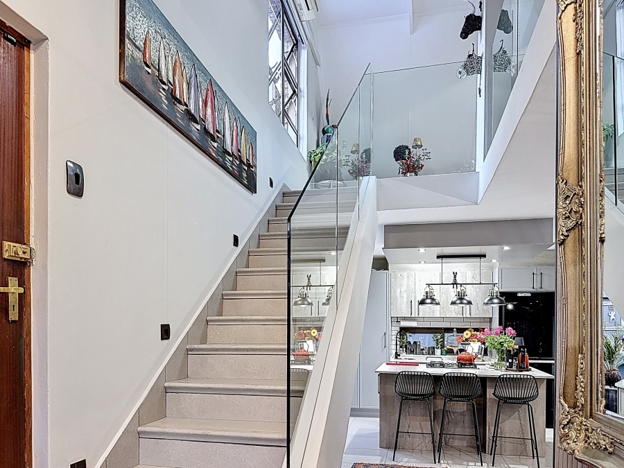 4 Bedroom Property for Sale in Faerie Glen Gauteng