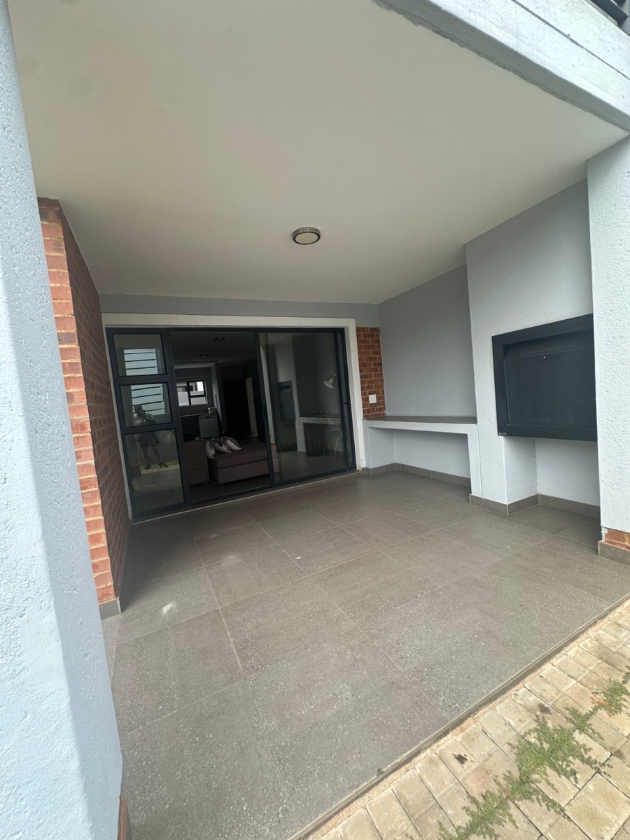 2 Bedroom Property for Sale in Montana Gauteng