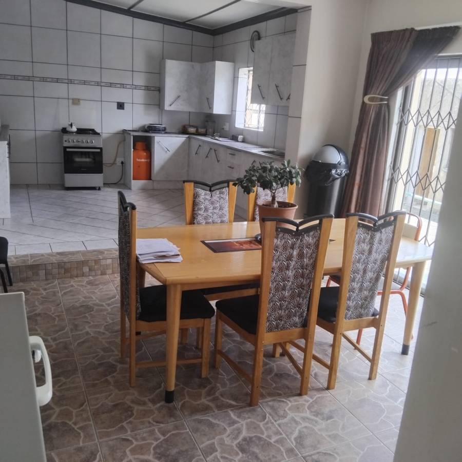 4 Bedroom Property for Sale in Homelake Gauteng