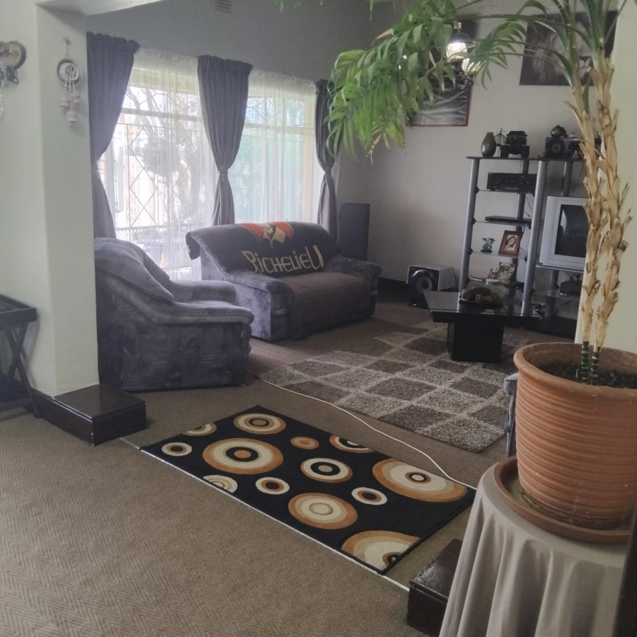 4 Bedroom Property for Sale in Homelake Gauteng