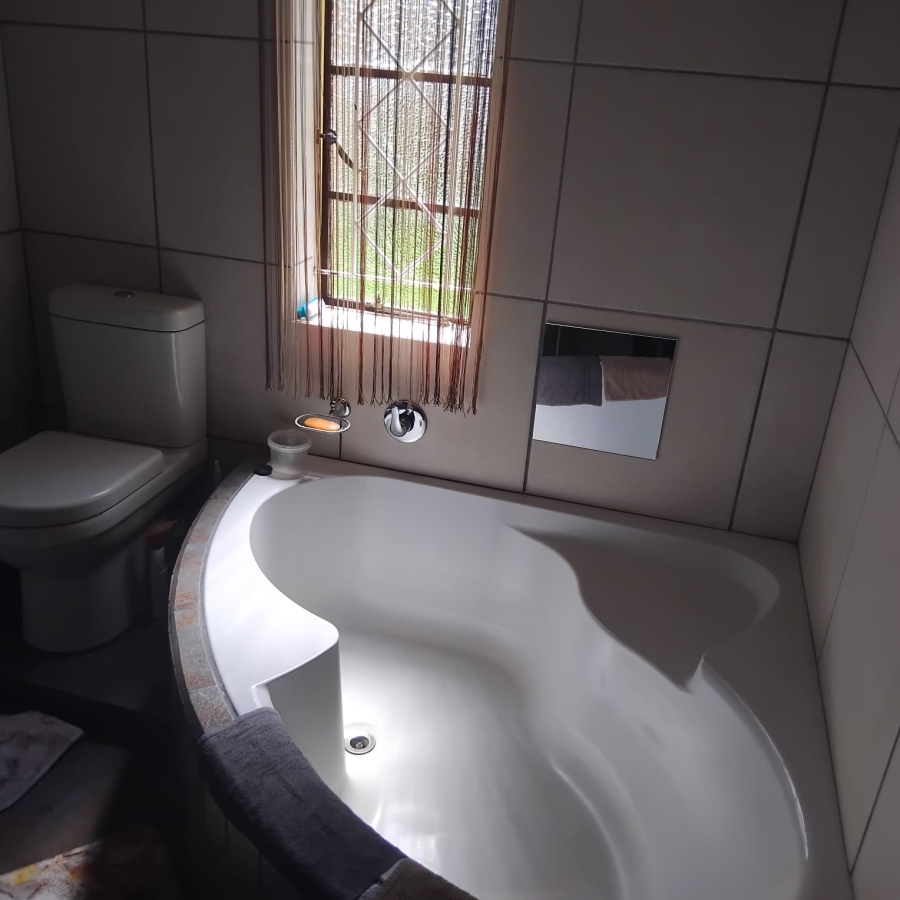 4 Bedroom Property for Sale in Homelake Gauteng