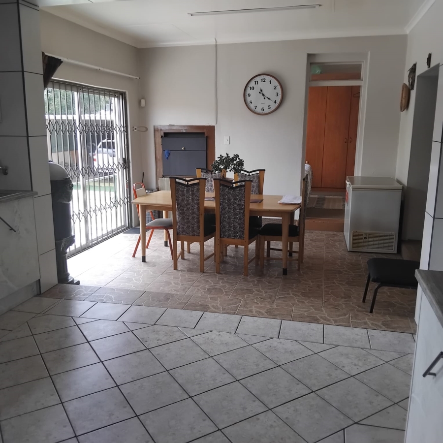 4 Bedroom Property for Sale in Homelake Gauteng