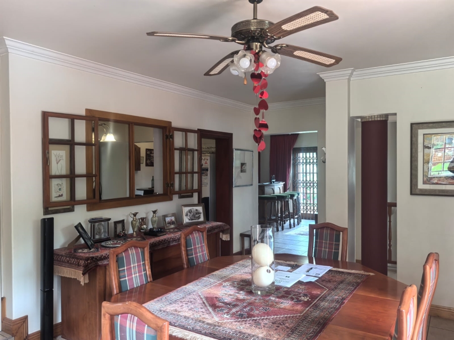 4 Bedroom Property for Sale in Roodekrans Gauteng