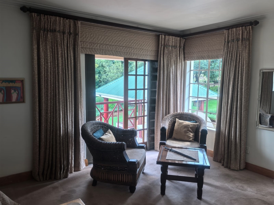 4 Bedroom Property for Sale in Roodekrans Gauteng