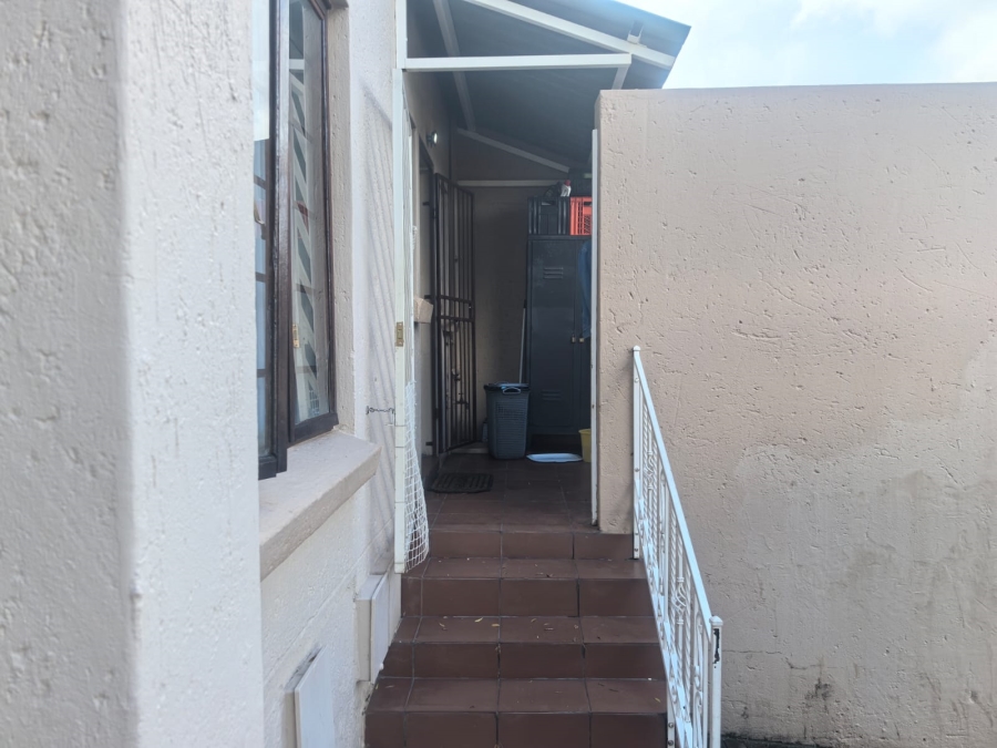 3 Bedroom Property for Sale in Helderkruin Gauteng