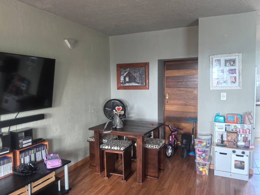 3 Bedroom Property for Sale in Helderkruin Gauteng