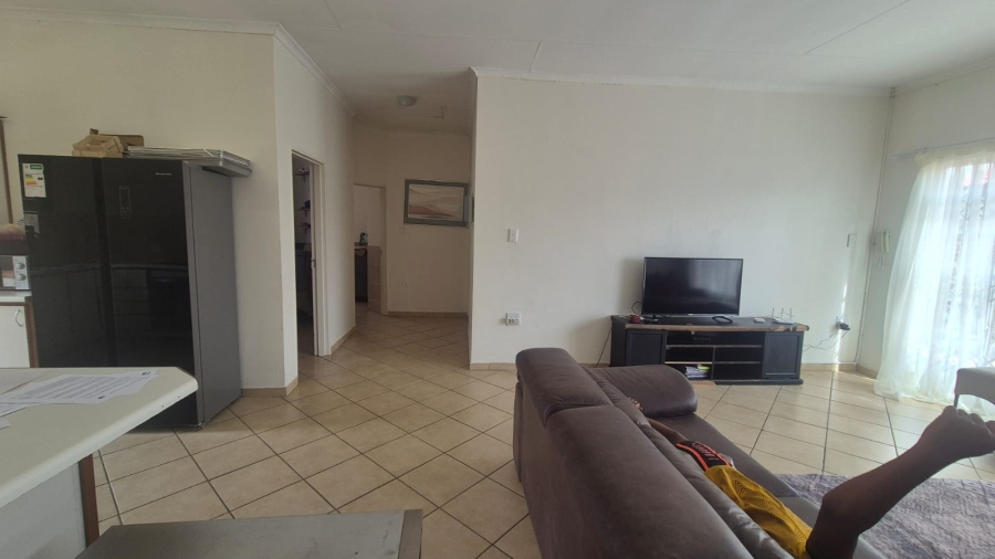 2 Bedroom Property for Sale in Robinpark Gauteng