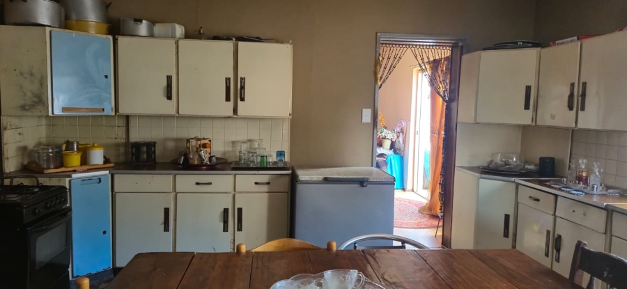 4 Bedroom Property for Sale in Randgate Gauteng