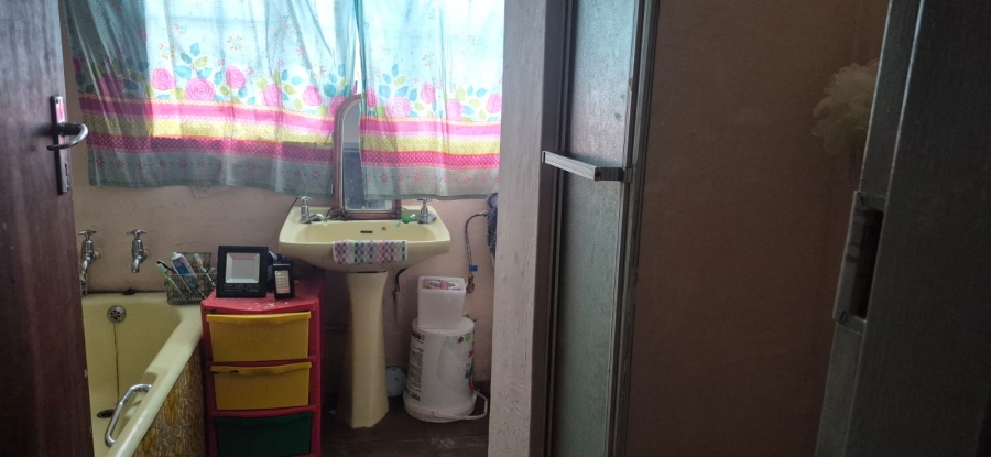 4 Bedroom Property for Sale in Randgate Gauteng