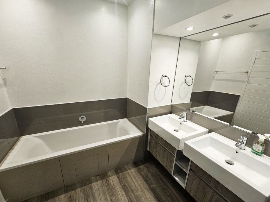 To Let 2 Bedroom Property for Rent in Morningside Gauteng