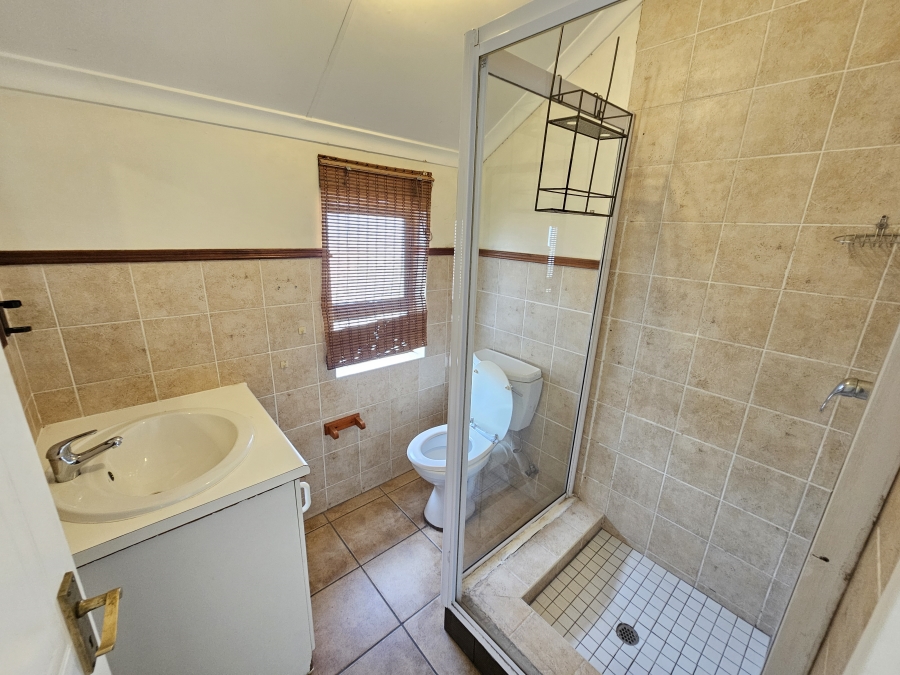 To Let 3 Bedroom Property for Rent in Craigavon Gauteng