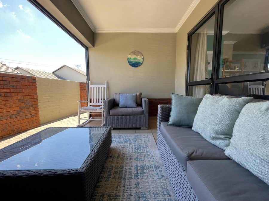 3 Bedroom Property for Sale in Amberfield Gauteng