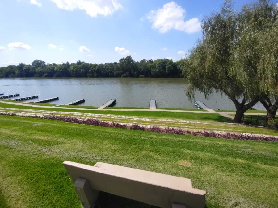 3 Bedroom Property for Sale in Peacehaven Gauteng