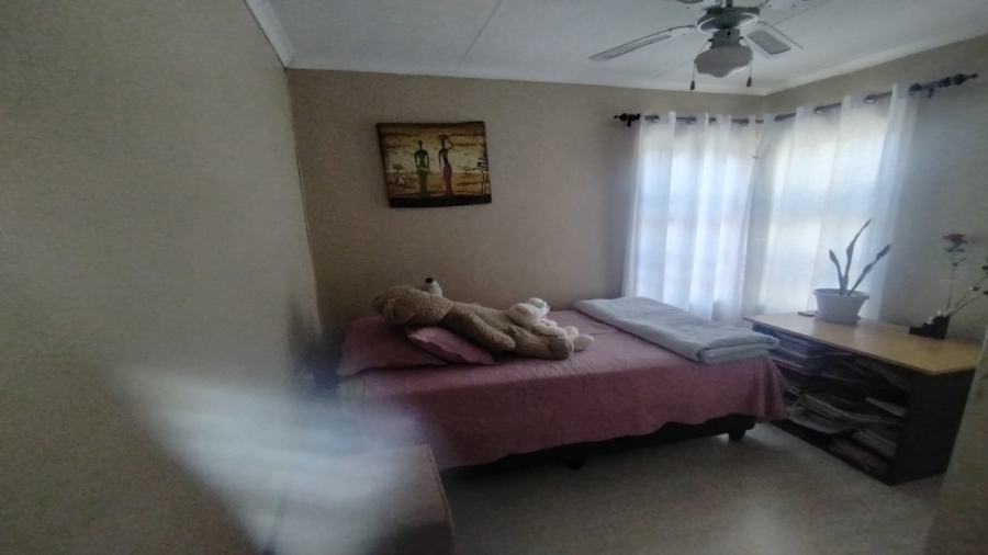 3 Bedroom Property for Sale in Vanderbijlpark SW 5 Gauteng