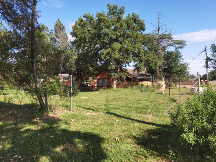 4 Bedroom Property for Sale in Unitas Park Gauteng