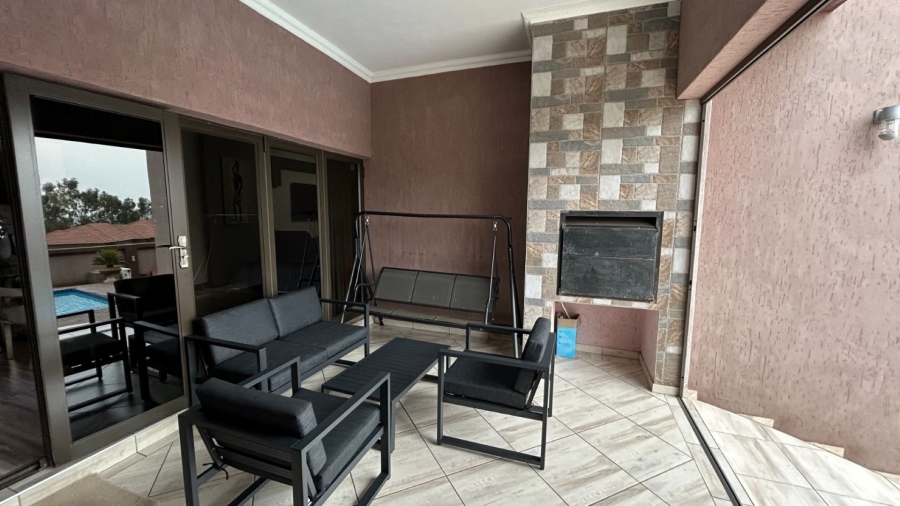 4 Bedroom Property for Sale in Amandasig Gauteng