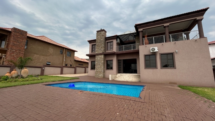 4 Bedroom Property for Sale in Amandasig Gauteng