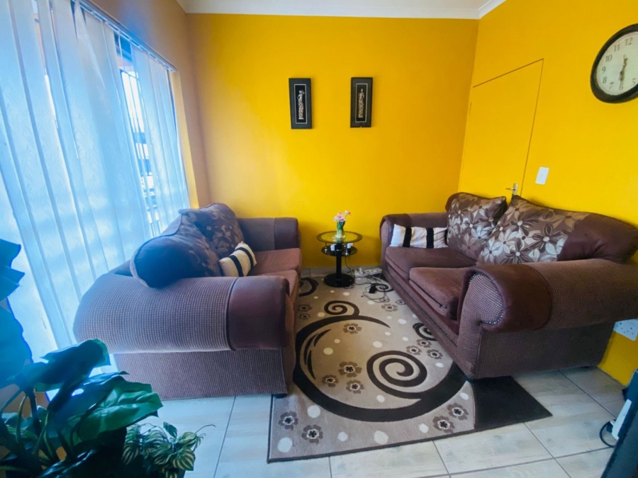 4 Bedroom Property for Sale in Kirkney Gauteng