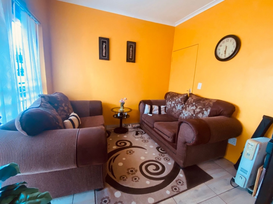 4 Bedroom Property for Sale in Kirkney Gauteng