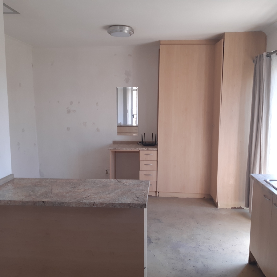 To Let 1 Bedroom Property for Rent in Equestria Gauteng