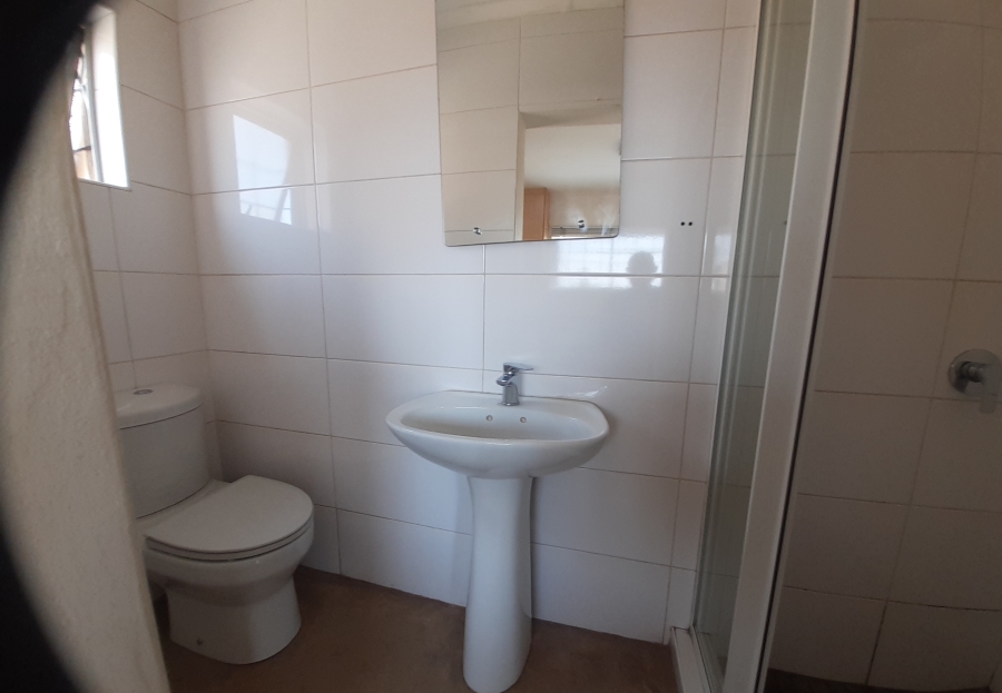 To Let 1 Bedroom Property for Rent in Equestria Gauteng