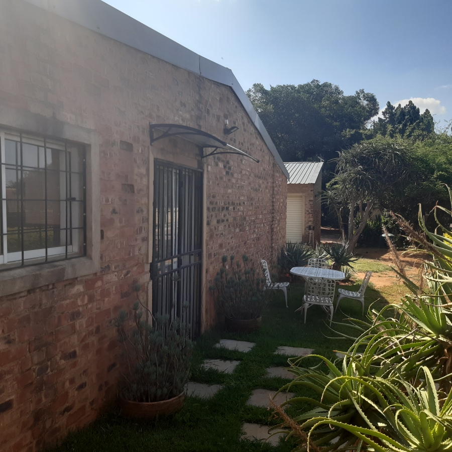 To Let 1 Bedroom Property for Rent in Equestria Gauteng