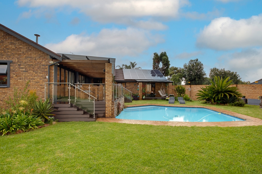 4 Bedroom Property for Sale in Morningside Ext 40 Gauteng