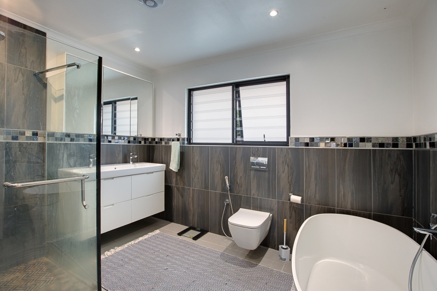 4 Bedroom Property for Sale in Morningside Ext 40 Gauteng