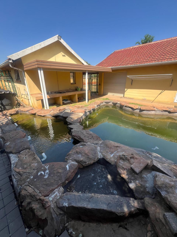 3 Bedroom Property for Sale in Bedfordview Gauteng