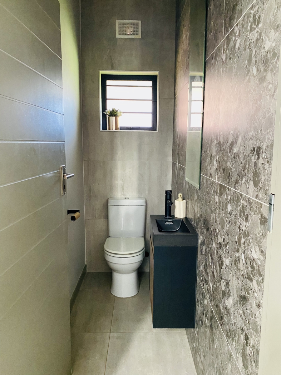 3 Bedroom Property for Sale in Kya Sands Gauteng