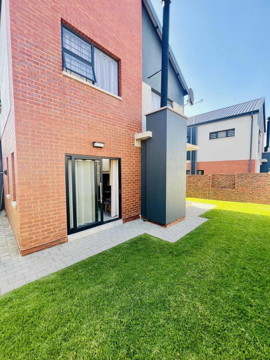 3 Bedroom Property for Sale in Kya Sands Gauteng