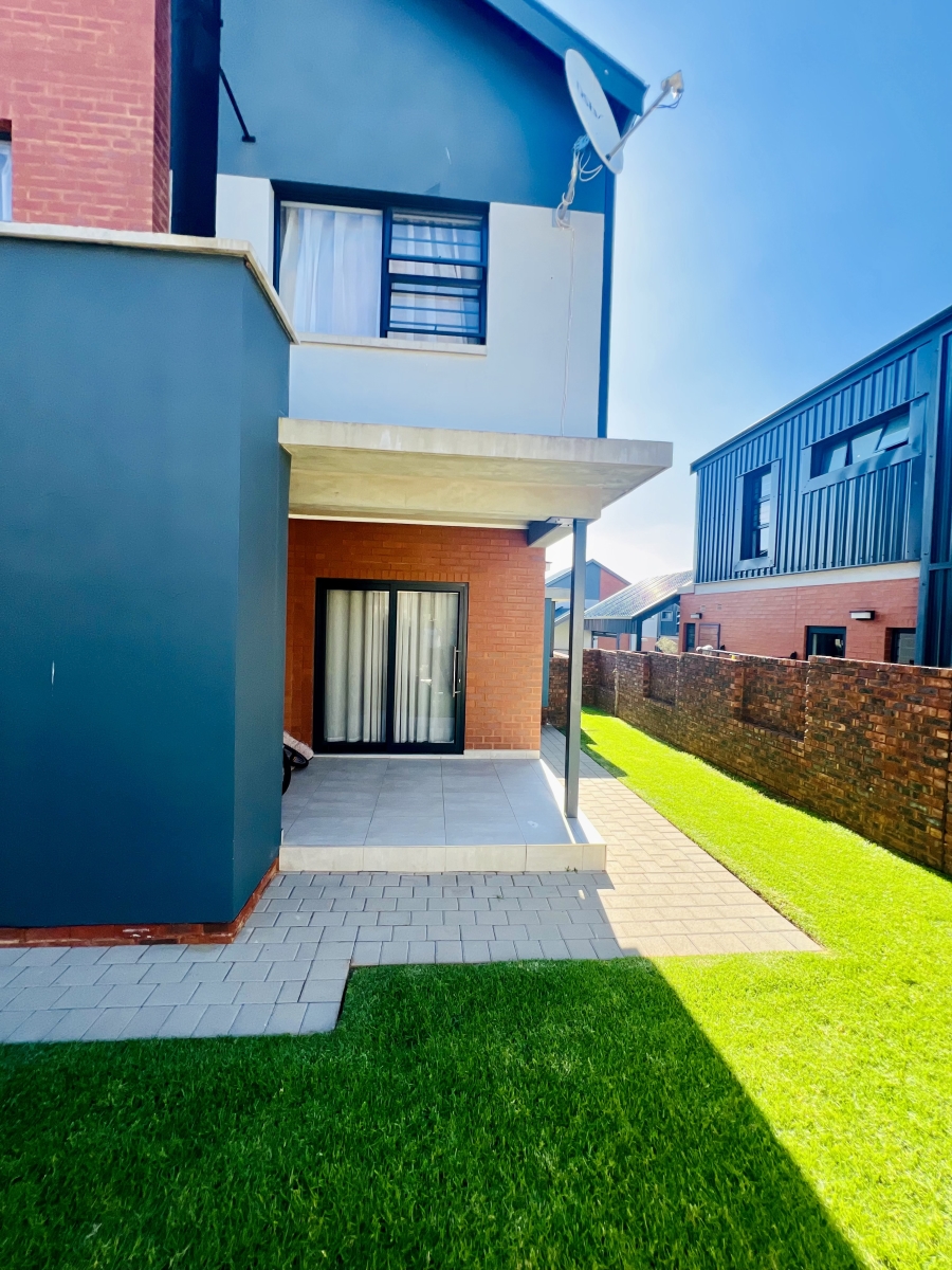 3 Bedroom Property for Sale in Kya Sands Gauteng
