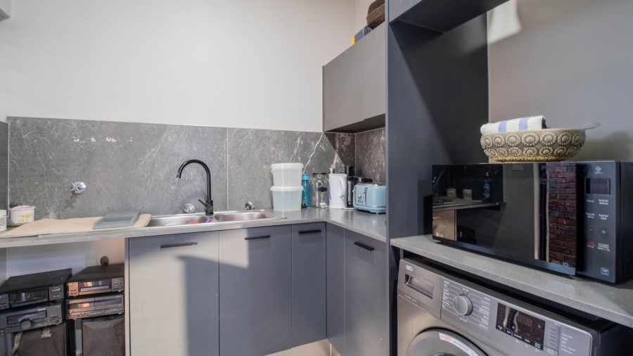 3 Bedroom Property for Sale in Kya Sands Gauteng
