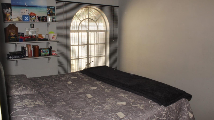 3 Bedroom Property for Sale in Brackenhurst Gauteng