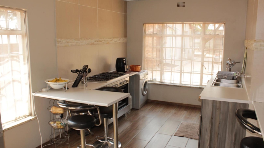 3 Bedroom Property for Sale in Brackenhurst Gauteng