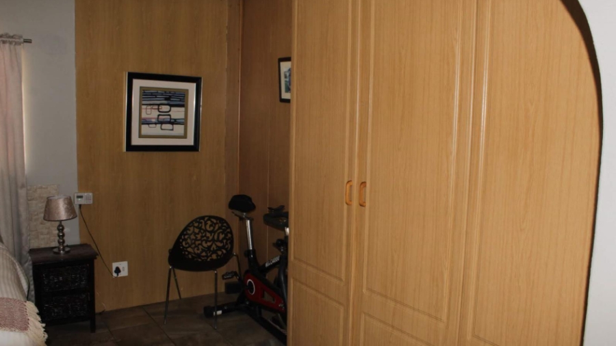 3 Bedroom Property for Sale in Brackenhurst Gauteng