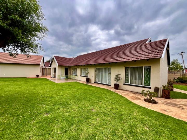 4 Bedroom Property for Sale in Freeway Park Gauteng