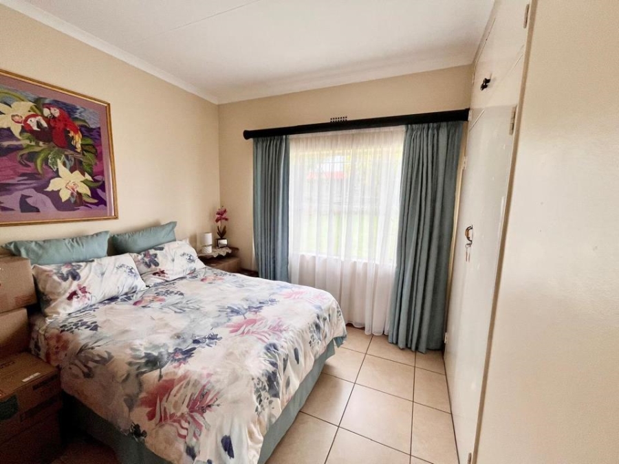 4 Bedroom Property for Sale in Freeway Park Gauteng
