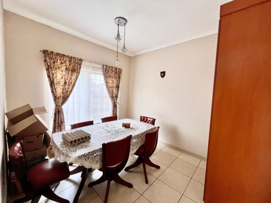 4 Bedroom Property for Sale in Freeway Park Gauteng