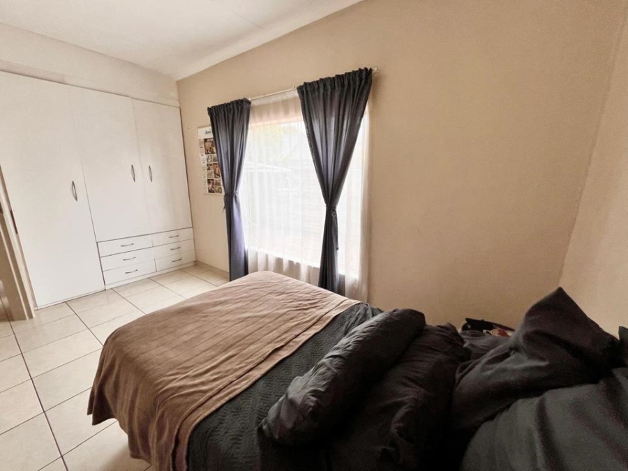 4 Bedroom Property for Sale in Freeway Park Gauteng