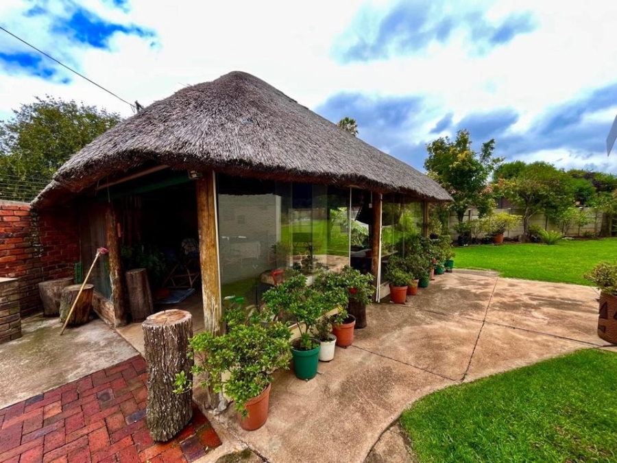 4 Bedroom Property for Sale in Freeway Park Gauteng