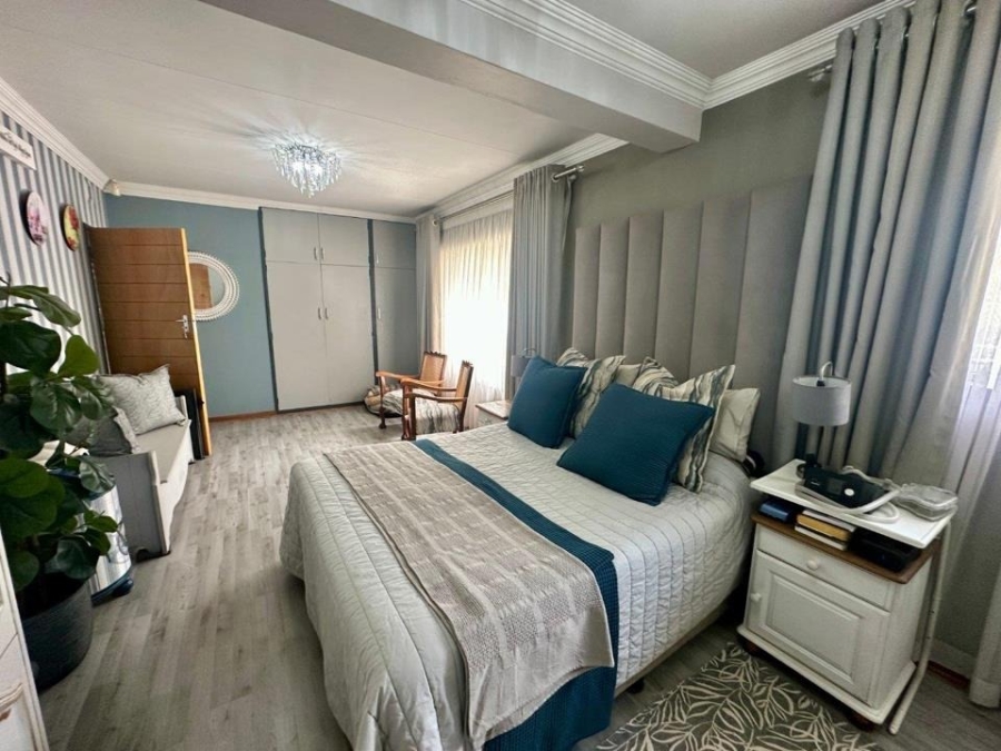 3 Bedroom Property for Sale in Freeway Park Gauteng