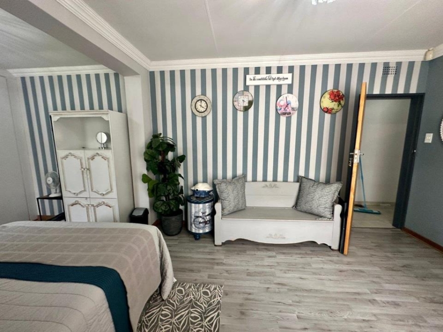 3 Bedroom Property for Sale in Freeway Park Gauteng