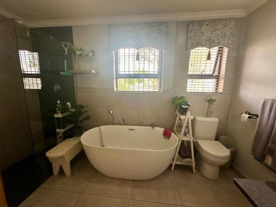 3 Bedroom Property for Sale in Freeway Park Gauteng