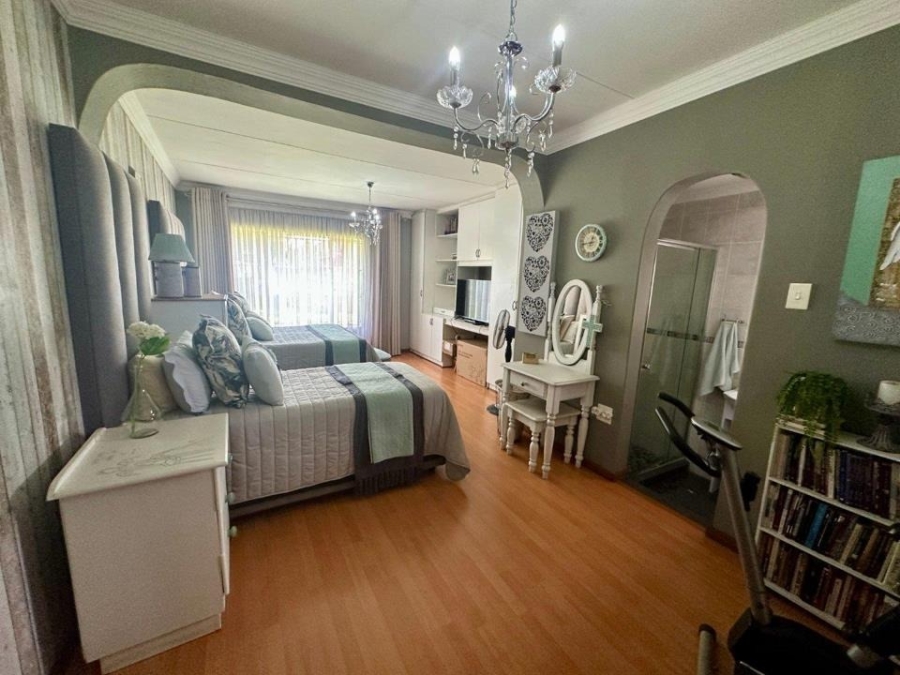 3 Bedroom Property for Sale in Freeway Park Gauteng