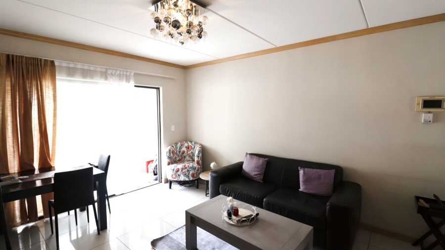 2 Bedroom Property for Sale in Noordwyk Gauteng