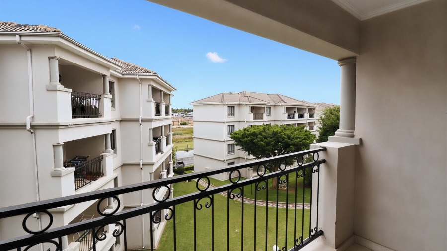 2 Bedroom Property for Sale in Noordwyk Gauteng