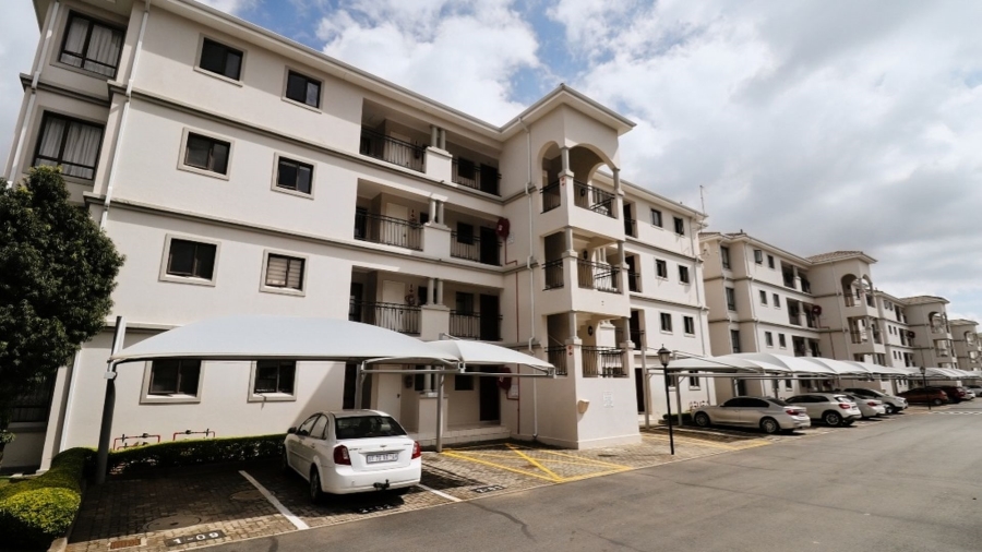 2 Bedroom Property for Sale in Noordwyk Gauteng