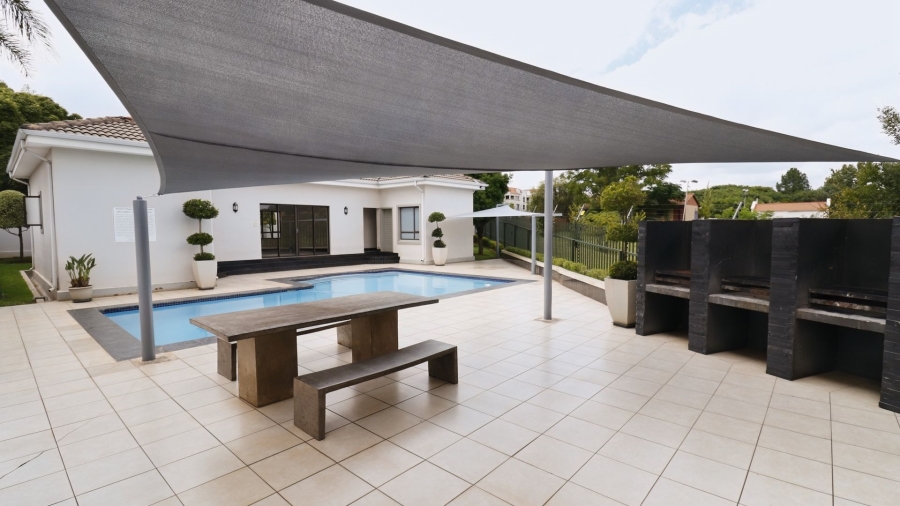 2 Bedroom Property for Sale in Noordwyk Gauteng